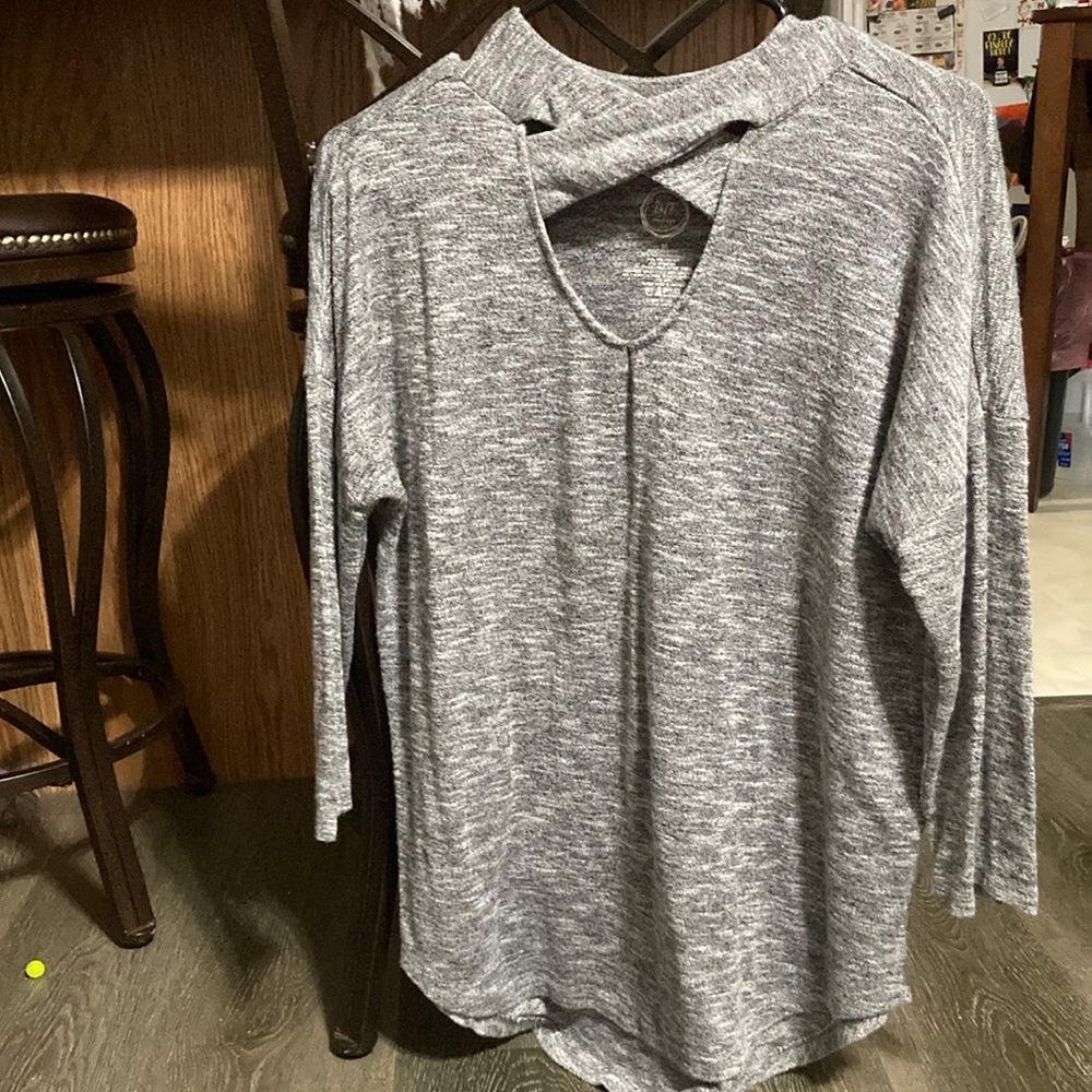Maurices Gray Tunic with Cut Out Long Sleeves